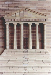 Halikarnasszoszi mauzóleum - figyelemre méltó lépcsők